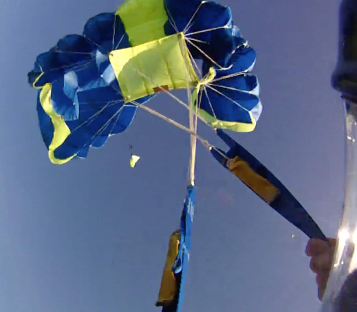 Parachute opening